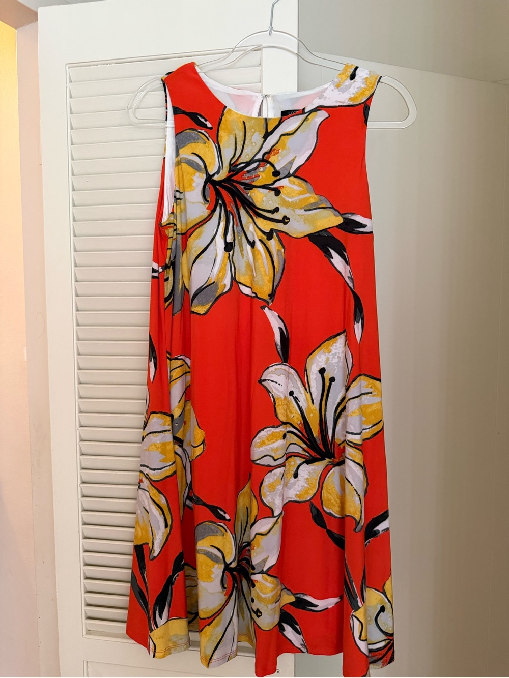 Kasper Coral Floral Midi Dress with Yellow Accents